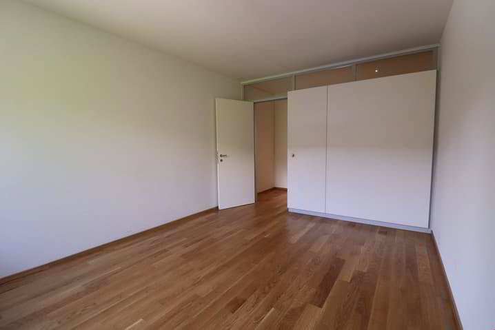 2 Zimmer Wohnung zu vermieten in Viège - Bild 1/7
