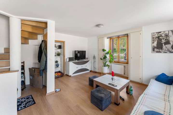 null rooms Office & Commercial to buy in Evionnaz - image 1/2
