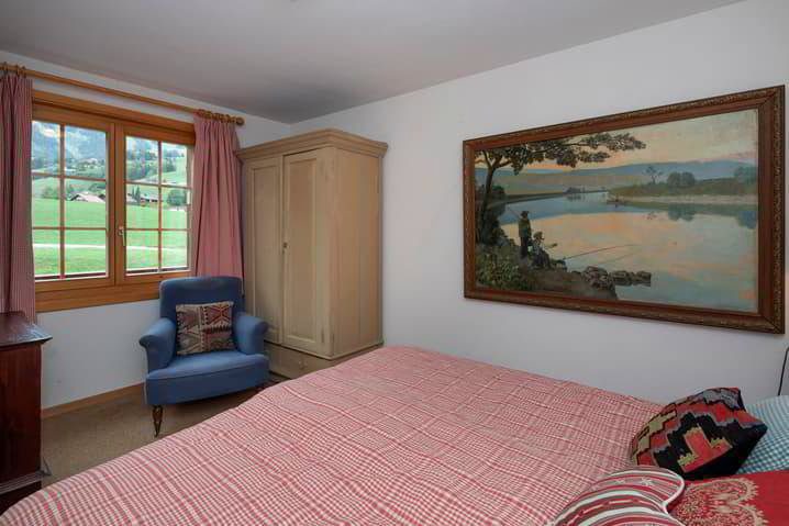 5 rooms Apartment to buy in Château-d'Oex - image 1/13