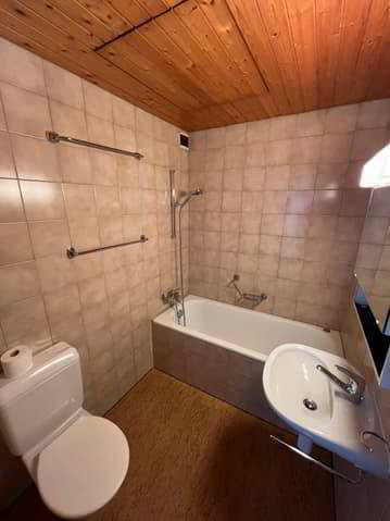 3 rooms Apartment for rent in Provence - image 1/7