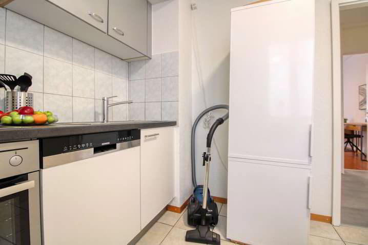 Appartement 1 pièces à louer à Lausanne - image 1/12