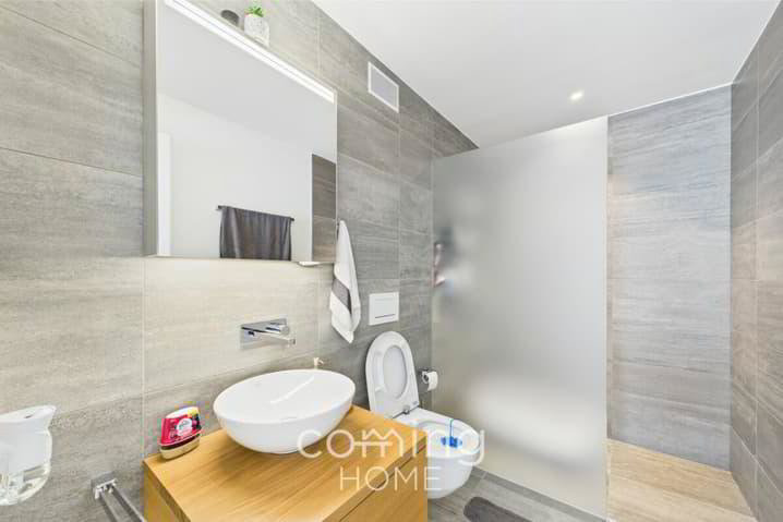 5.5 rooms Apartment to buy in Glis - image 1/13