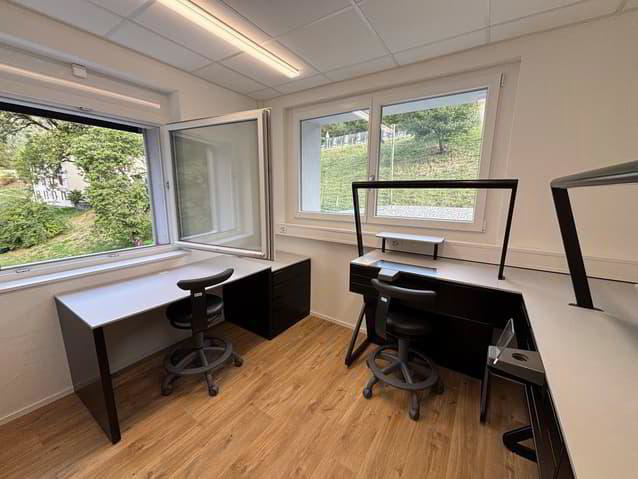null rooms Office & Commercial for rent in Vallorbe - image 1/13