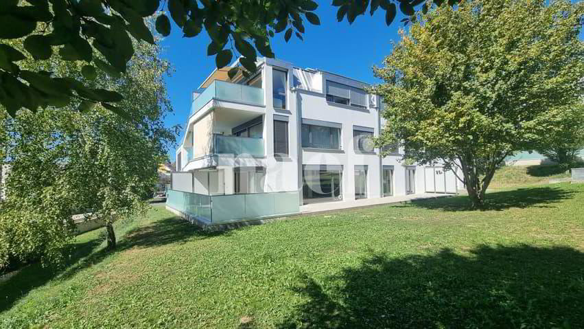 4.5 rooms Apartment for rent in Lausanne - image 1/10
