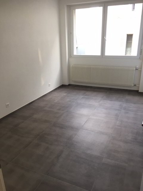 Appartamento di 2 locali in affitto a Biel/Bienne - immagine 1/4