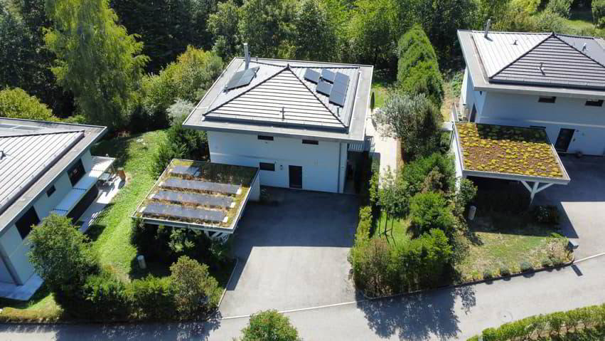 5.5 rooms House to buy in Les Monts-de-Corsier - image 1/9