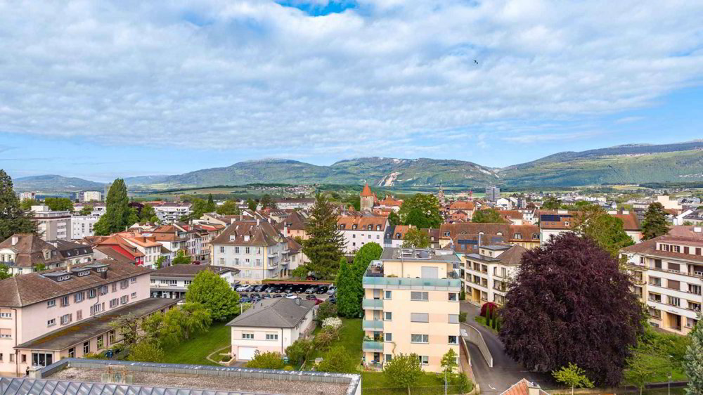 Bureaux exceptionnels dans une tour privative avec vue à - Mehr