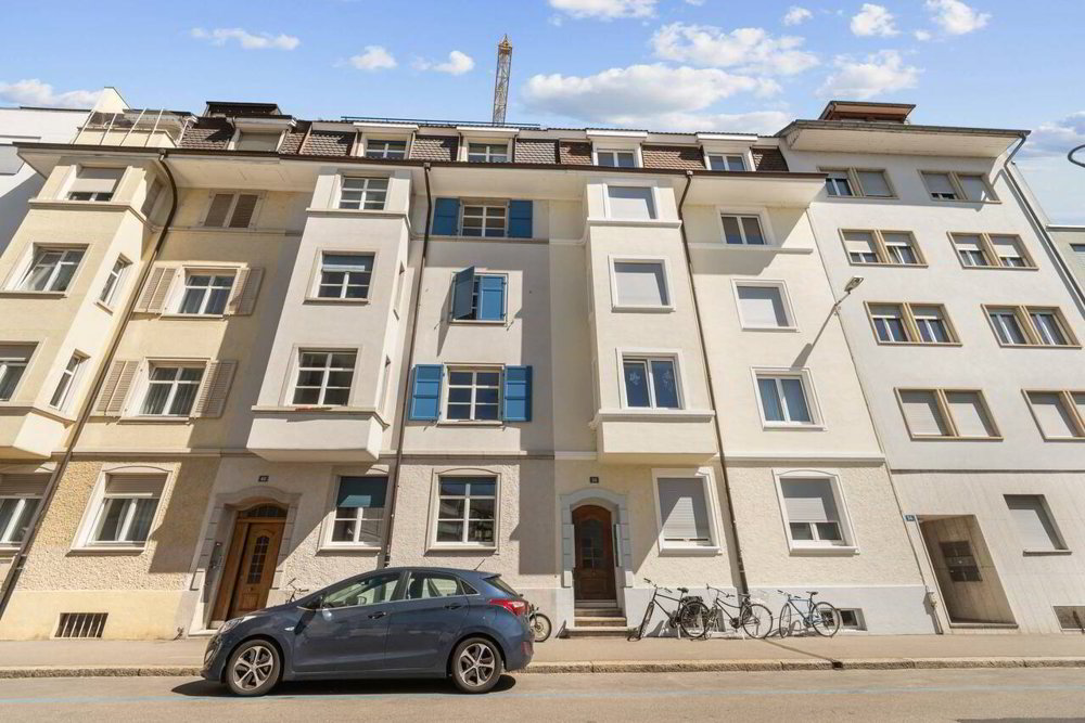 3 rooms Apartment to buy in Basel - image 1/9