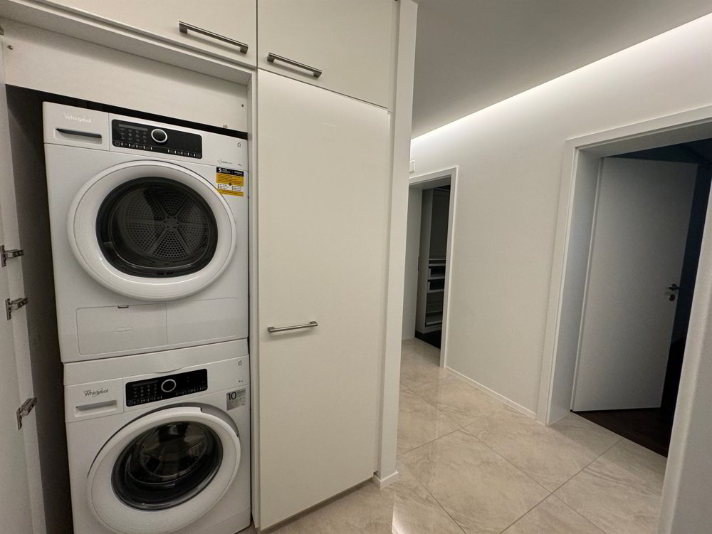 3 rooms Apartment for rent in Zurich - image 1/10