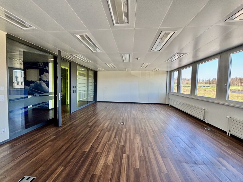 Superbes surfaces de bureaux modernes, accessibilité CFF et parkings - Mehr