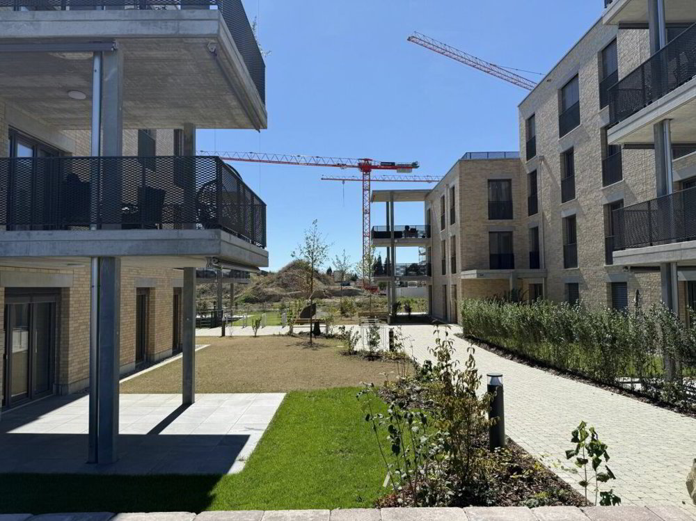4 rooms Apartment to buy in Berg TG - image 1/12