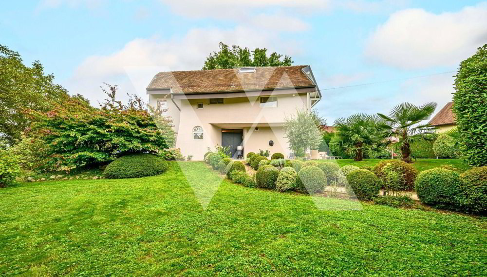 8 rooms House to buy in Signy - image 1/8