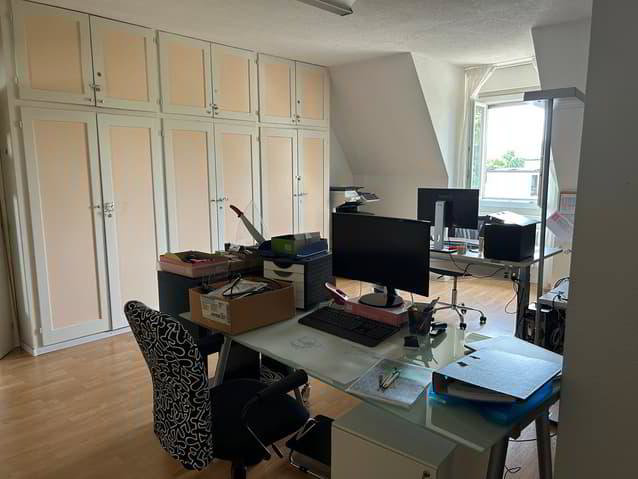 Helles Büro an zentraler Lage in Murten - 4 Zimmer, 78 m² - Ansicht 3
