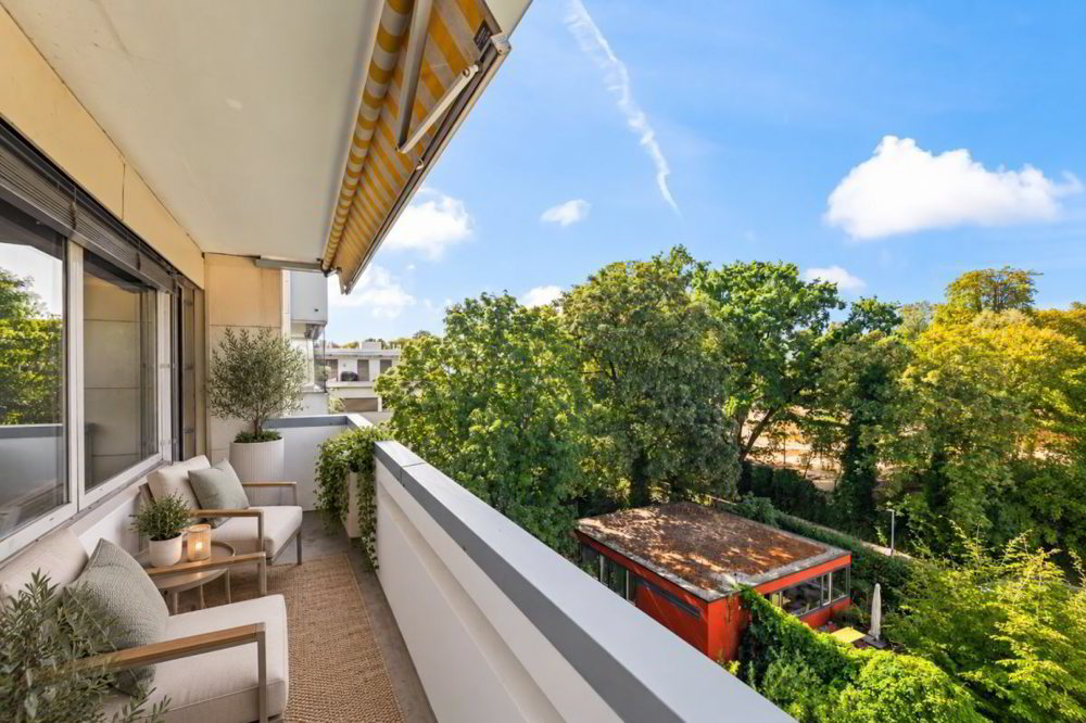 3 rooms Apartment to buy in Basilea - image 1/8