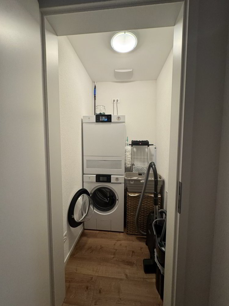 Appartement 2.5 pièces à louer à Frick - image 1/7