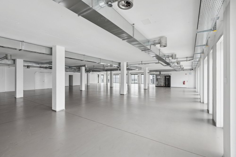 null rooms Miscellaneous for rent in Etoy - image 1/4