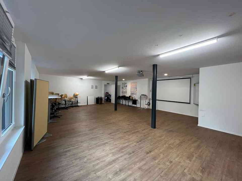 Local commercial - 75 m² avec WC - Ansicht 3