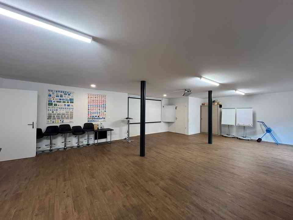 Local commercial - 75 m² avec WC - Ansicht 4