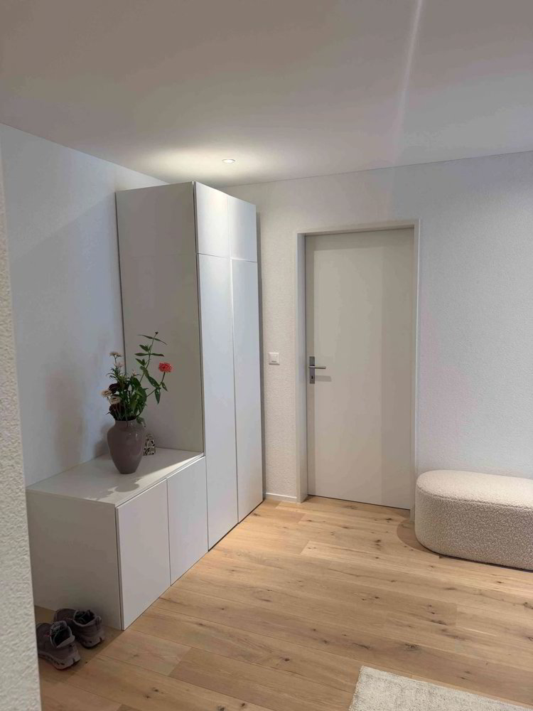 Appartamento di 3.5 locali in affitto a Näfels - immagine 1/11