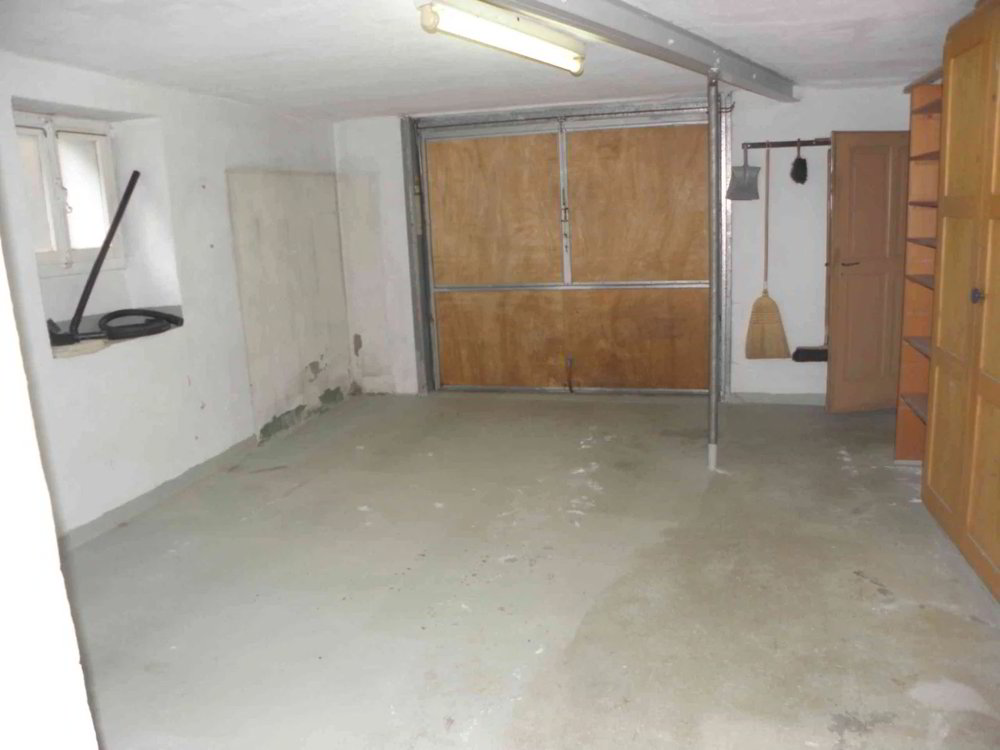 6 rooms House to buy in Mesocco - image 1/9