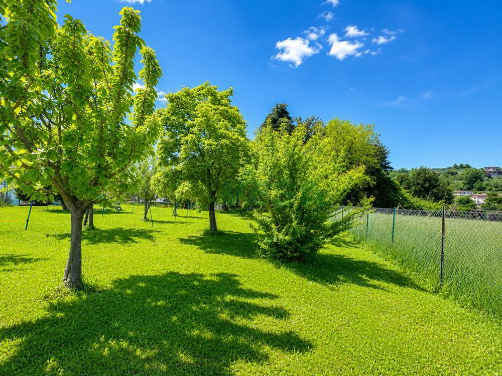 Wunderschönes, ebenes Bauland mit Baubewilligung, in sehr ruhiger Lage - Ansicht 4