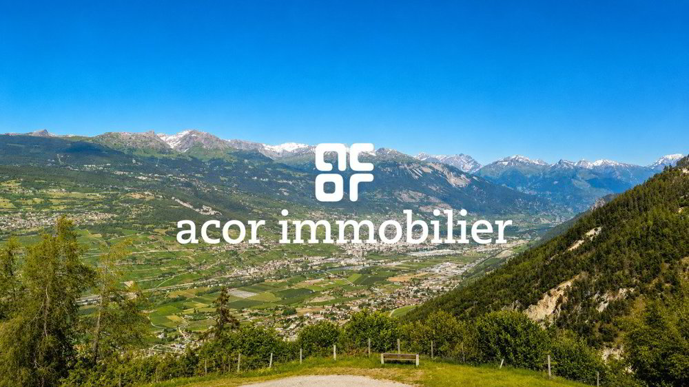 5 rooms Apartment to buy in Grône - image 1/13