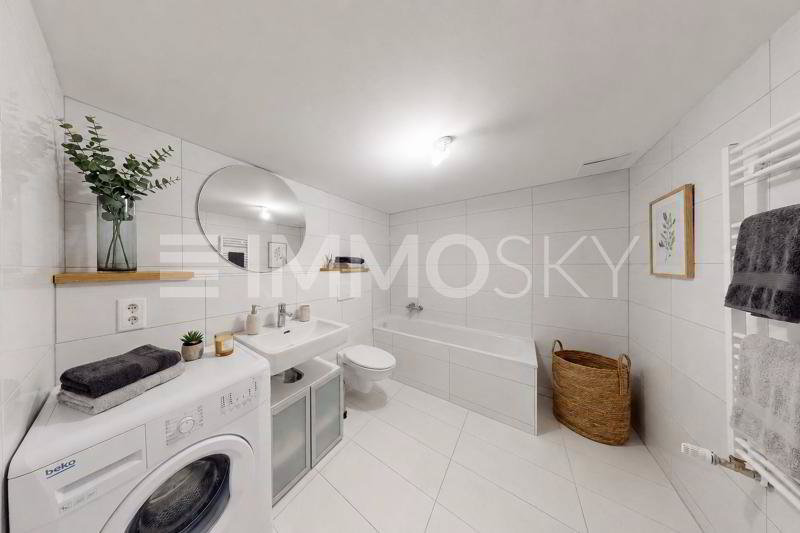 11 rooms Office & Commercial to buy in Sorens - image 1/5