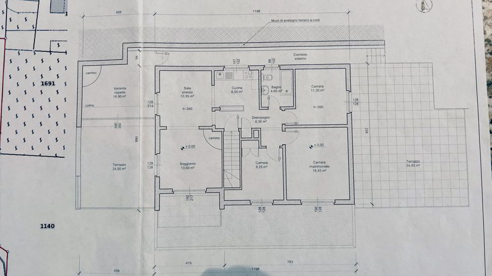 8 rooms House to buy in Monteggio - image 1/18