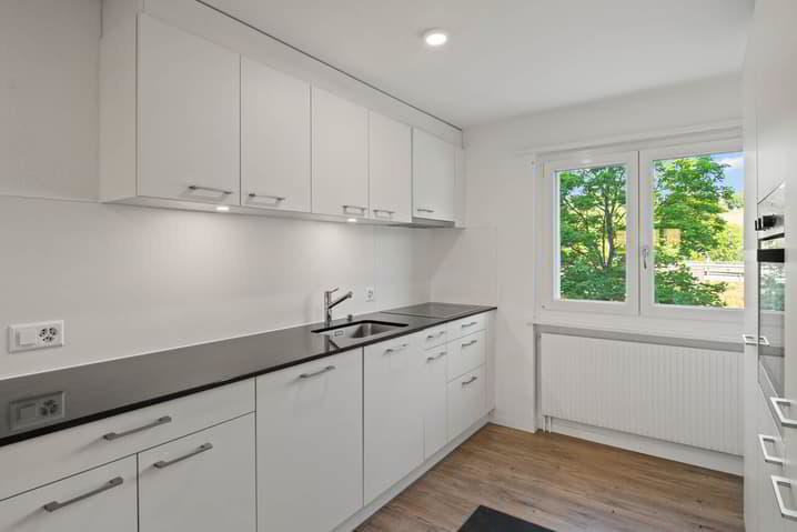 Mehrfamilienhaus mit 24 Wohnungen - Ansicht 4
