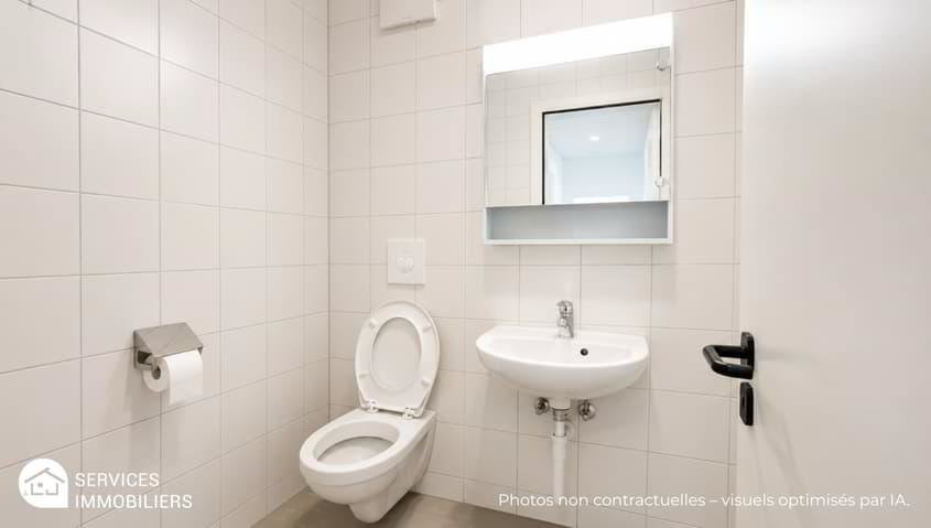 Bureau & Commerce 3 pièces à louer à Tavannes - image 1/6