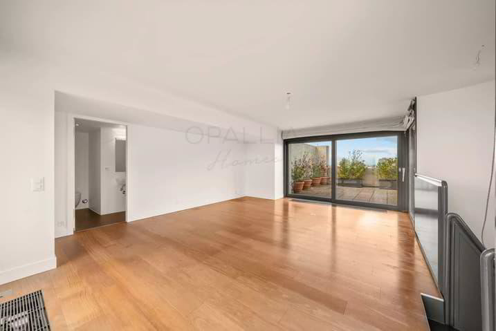 Appartamento di 9 locali in vendita a Geneva - immagine 1/10