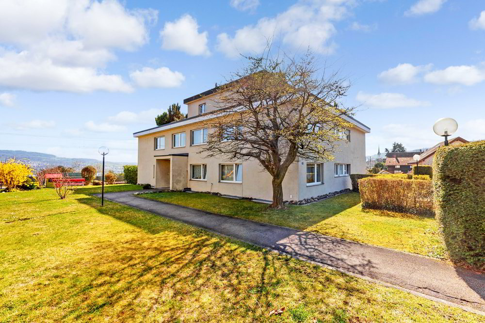 null rooms Car park, garage for rent in Thalwil - image 1/1