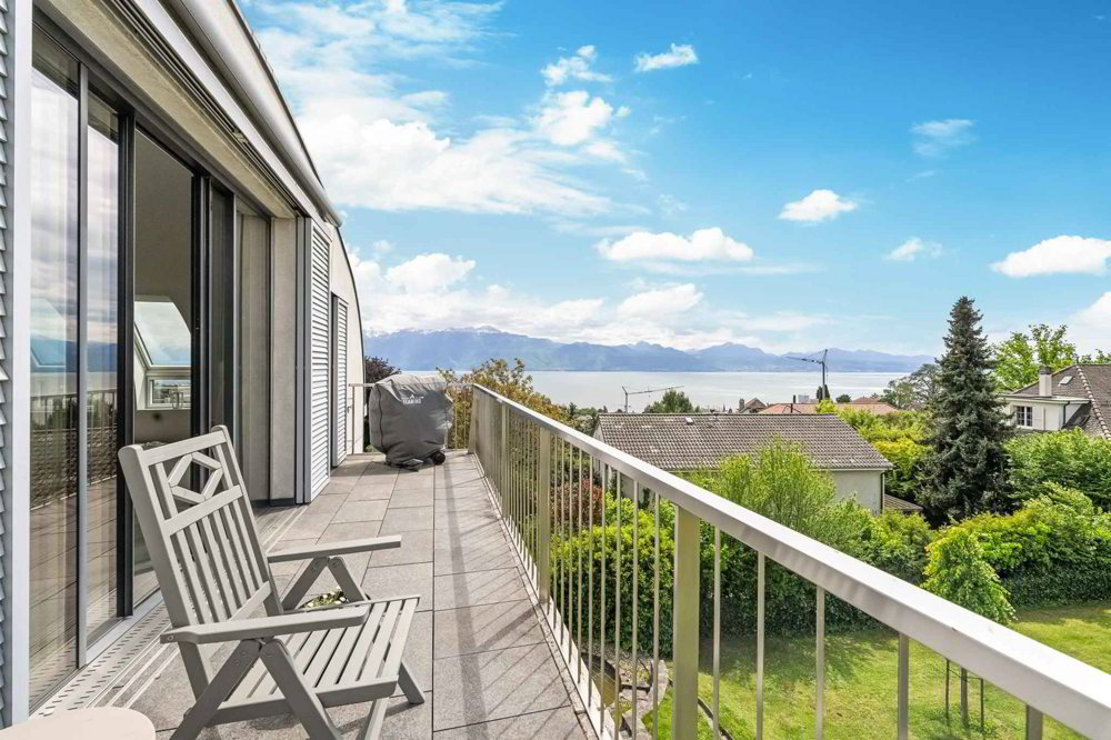 6 rooms Apartment to buy in Pully - image 1/9