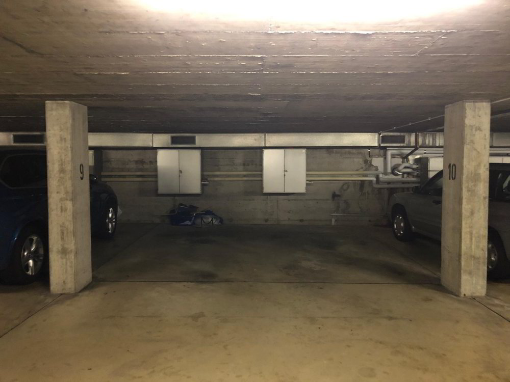 null Zimmer Parkplatz, Garage zu vermieten in Zug - Bild 1/2