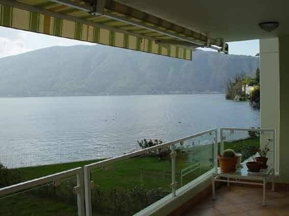 7.5 rooms House to buy in Maroggia - image 1/1