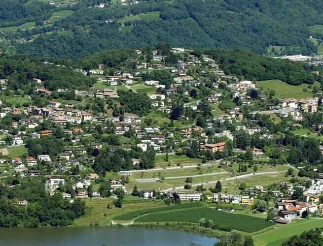 5 rooms House to buy in Breganzona - image 1/1