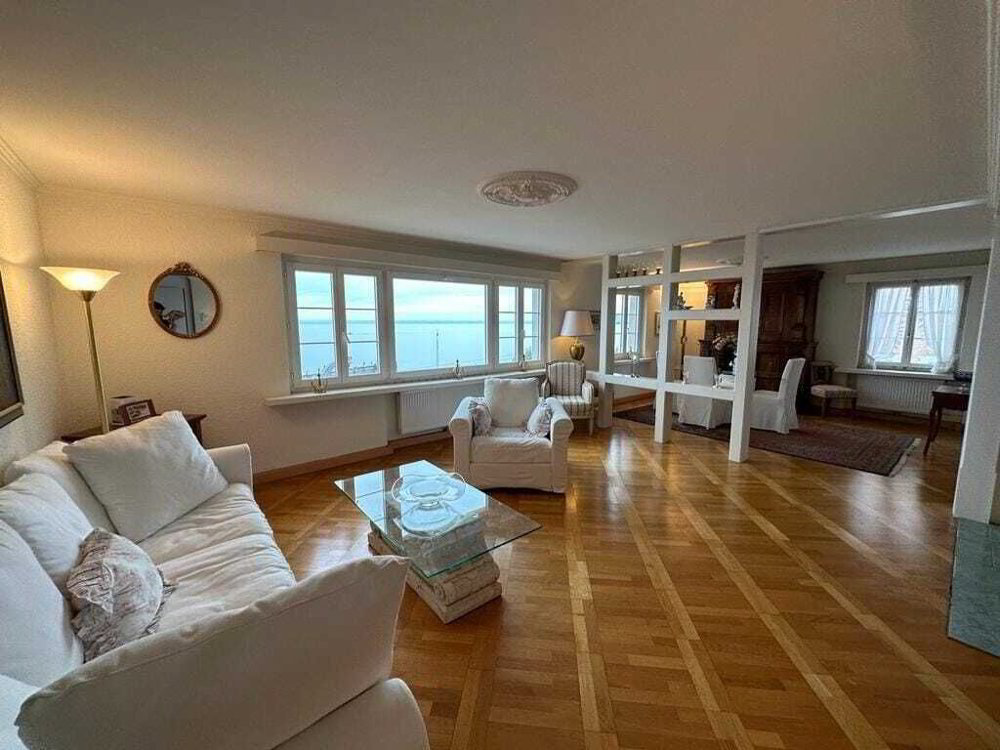 28 Zimmer Haus zum verkaufen in Rorschach - Bild 1/13