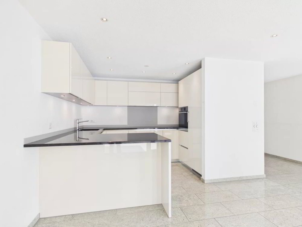 4 Zimmer Wohnung zum verkaufen in Viège - Bild 1/1