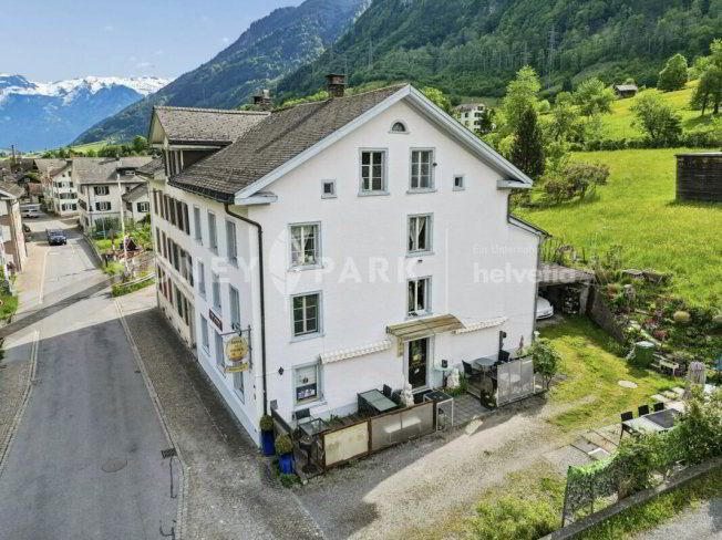 Casa di 5 locali in vendita a Rüti GL - immagine 1/1