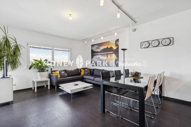 4 rooms Apartment to buy in St-Sulpice VD - image 1/1