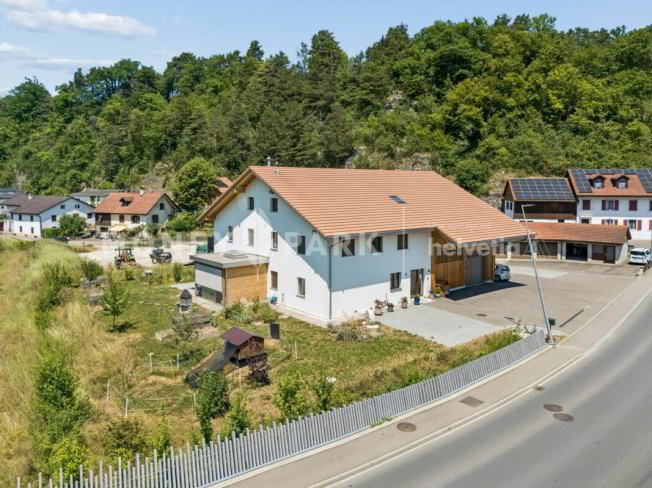 8 Zimmer Haus zum verkaufen in Vicques - Bild 1/1