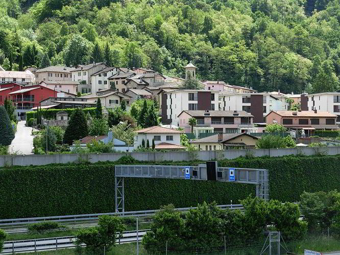 Maison 5 pièces à acheter à Grancia - image 1/1