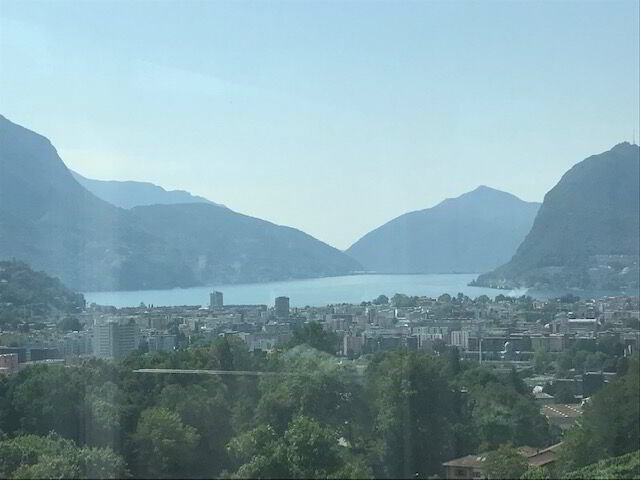 4 rooms Apartment to buy in Canobbio - image 1/1