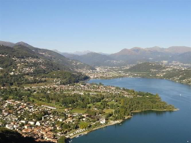3.5 rooms Apartment to buy in Caslano - image 1/1