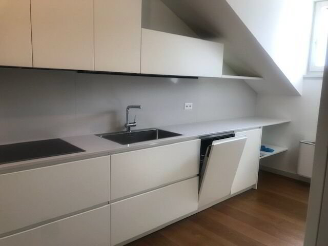 5.5 rooms Apartment to buy in Lugano - image 1/1