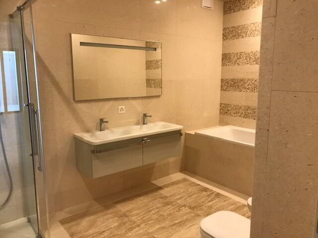 4.5 rooms Apartment to buy in Bissone - image 1/1