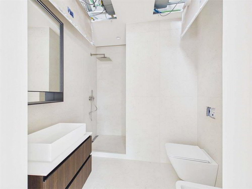 4.5 Zimmer Wohnung zum verkaufen in Comano - Bild 1/10