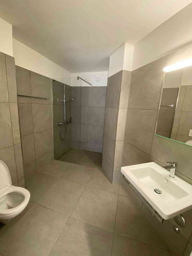 Appartamento di 2.5 locali in affitto a Zurich - immagine 1/6