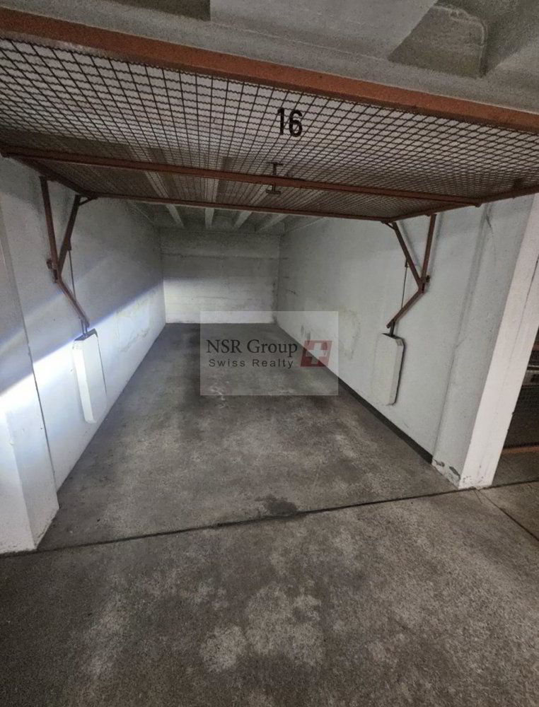 null rooms Car park, garage for rent in Geneva - image 1/2