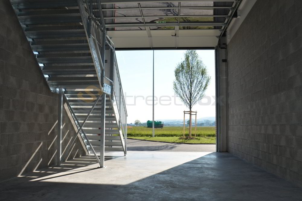 Streetbox de 115 m² très bien situé ! Box n°30 - Ansicht 2
